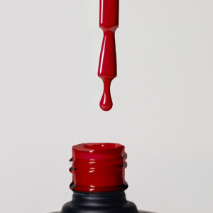 UV Gel Polish 135 Carmine red 12ml
